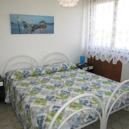 A Mare Apartment *