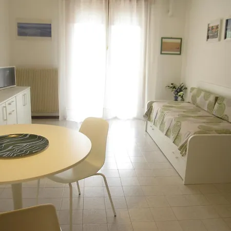 A Mare Apartment *